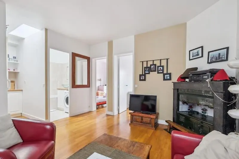 Charming Parisian Apartment 0*, Paris France