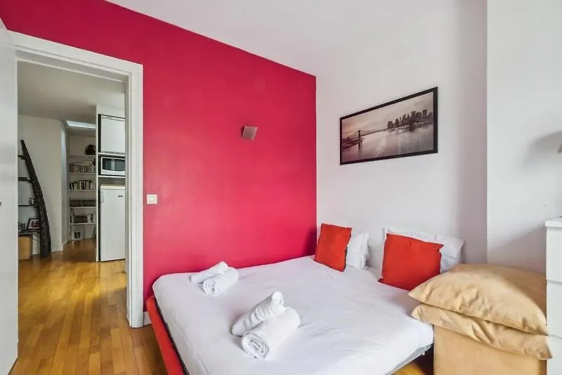 Charming Parisian Apartment Paris